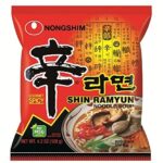 nongshim shin noodle ramyun gourmet spicy picant pack image