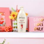 Jergens Age Defying Multi-Vitamin Moisturizer, 600ml - Image 3