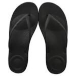 fitflop womens iqushion ergonomic flip flops image