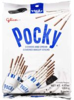 glico pocky strawberry cream covered biscuit sticks image