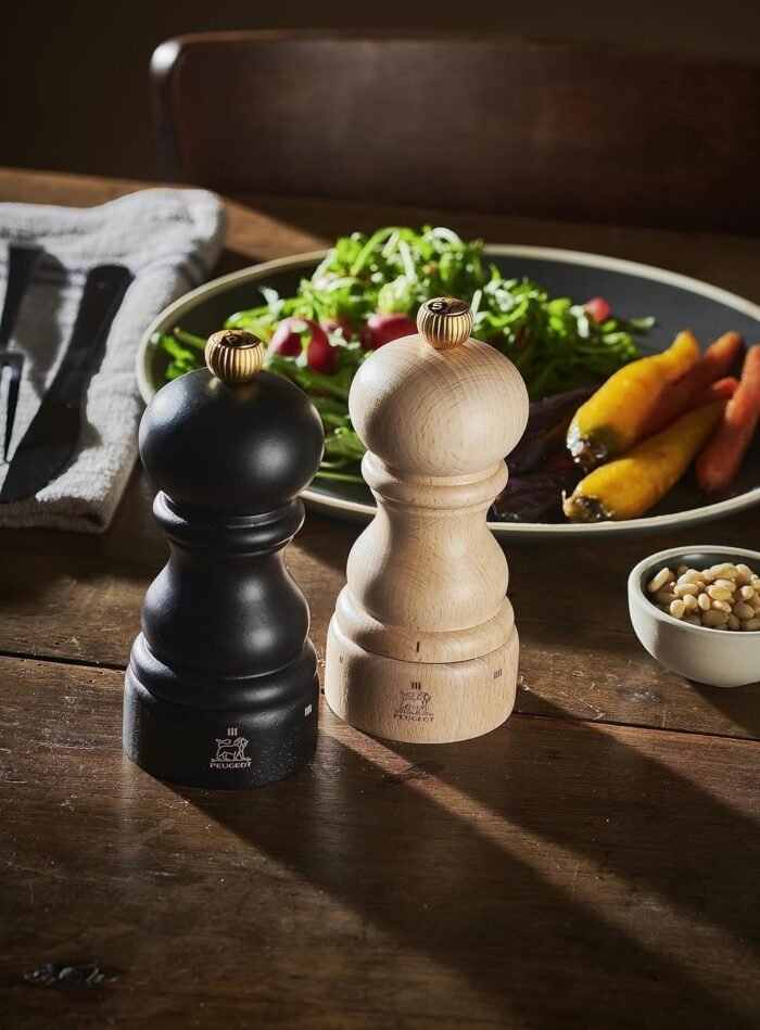 peugeot paris u select 5 inch pepper mill chocolate front view image