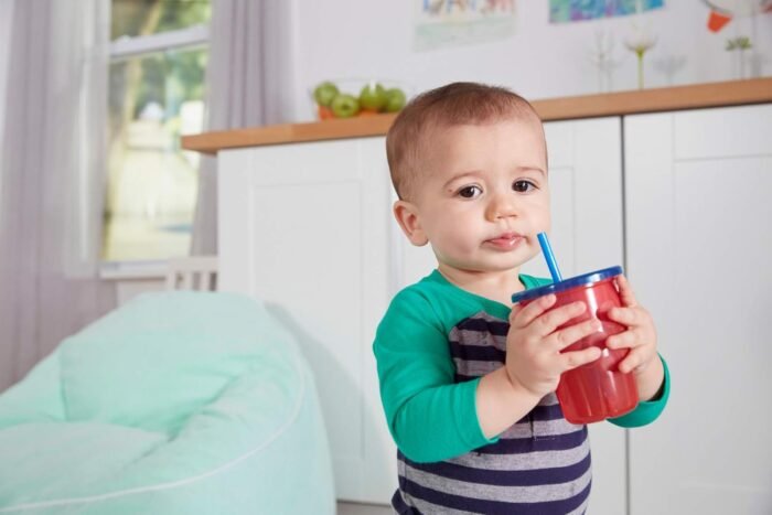 take & toss sippy cup set 30pcs party pack image