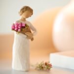 willow tree bright hope figurine image