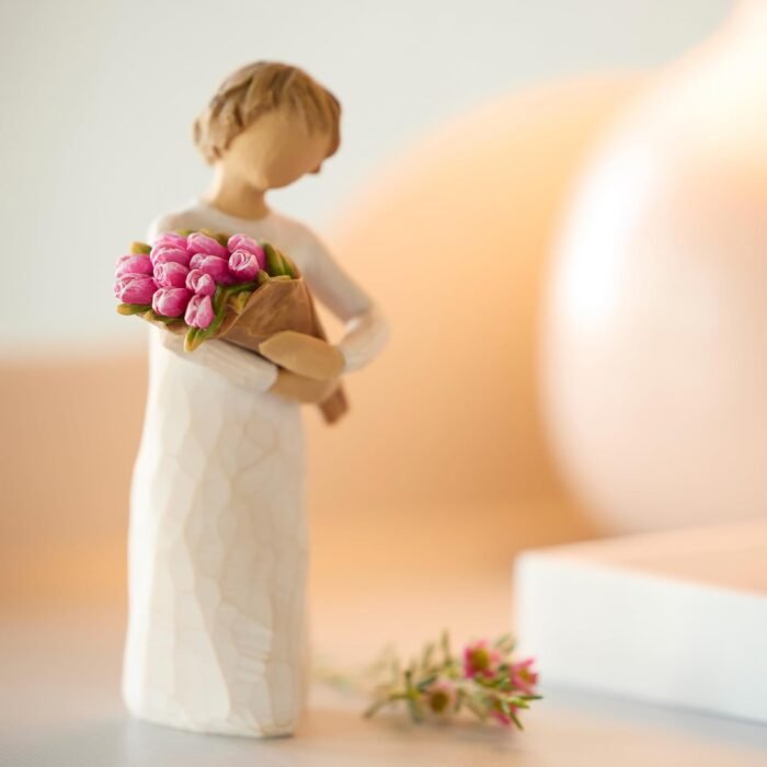 willow tree bright hope figurine image