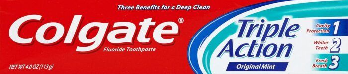 colgate triple action toothpaste pack image
