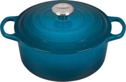 le creuset 4.5 qt round dutch oven deep teal image