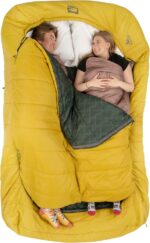 kelty tru comfort doublewide sleeping bag person image