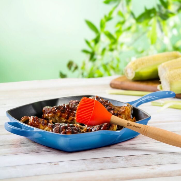 le creuset 10.25 square grill caribbean image