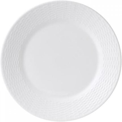 nantucket basket dinner white plate image