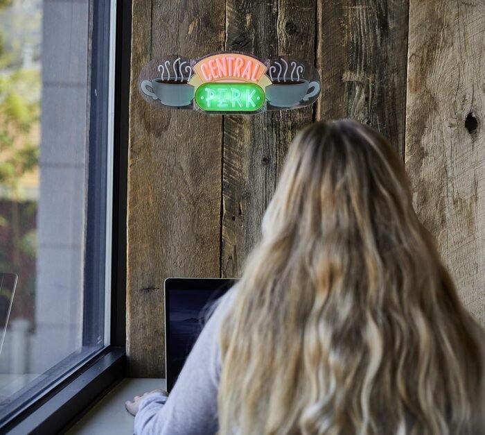paladone central perk led neon light wall mountable pack image