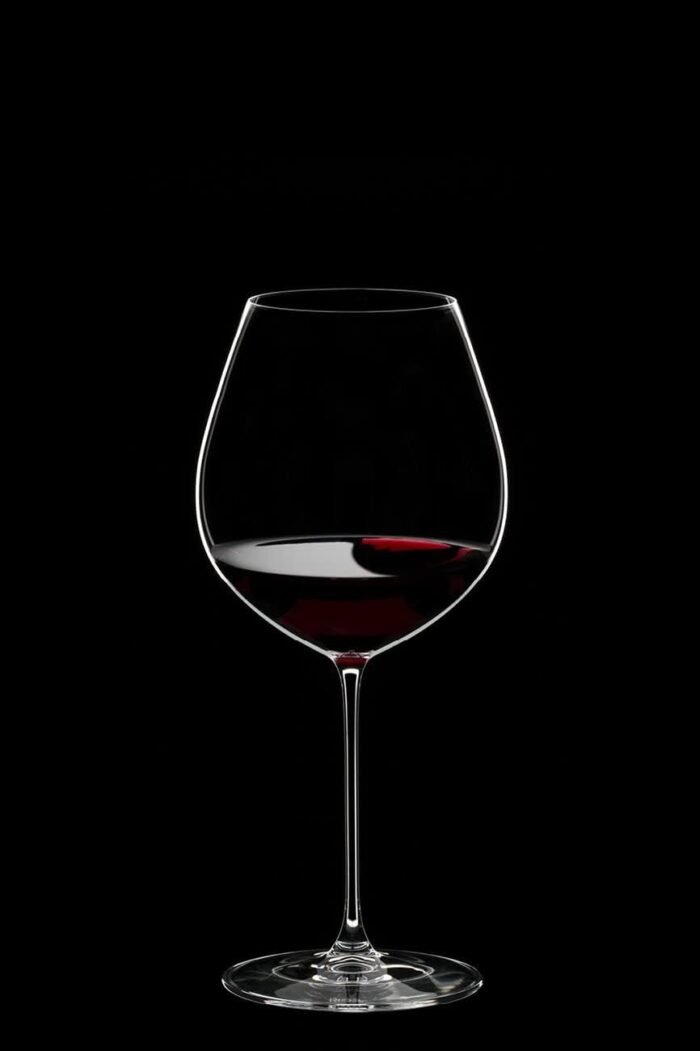 riedel veritas old world pinot noir wine glasses image