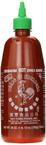 huy fong srirach hot chili sauce bottle image