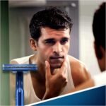 gillette blue ii disposable razors 20 ct pack image
