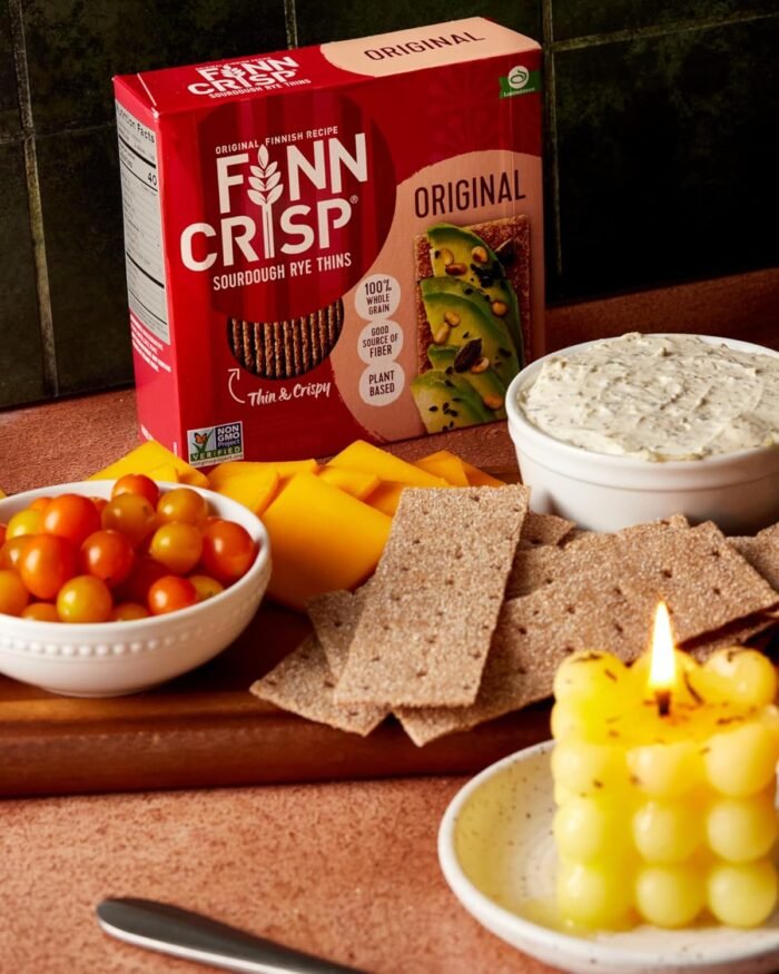 finn crisp original sourdough rye thins pack image