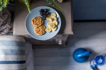 nairn's oat crackers image