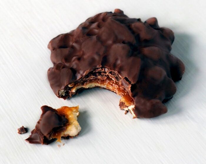 goo goo cluster original chocolate image