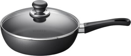 scanpan classic 9.5" covered sauté pan image