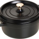 staub 22cm black round casserole image