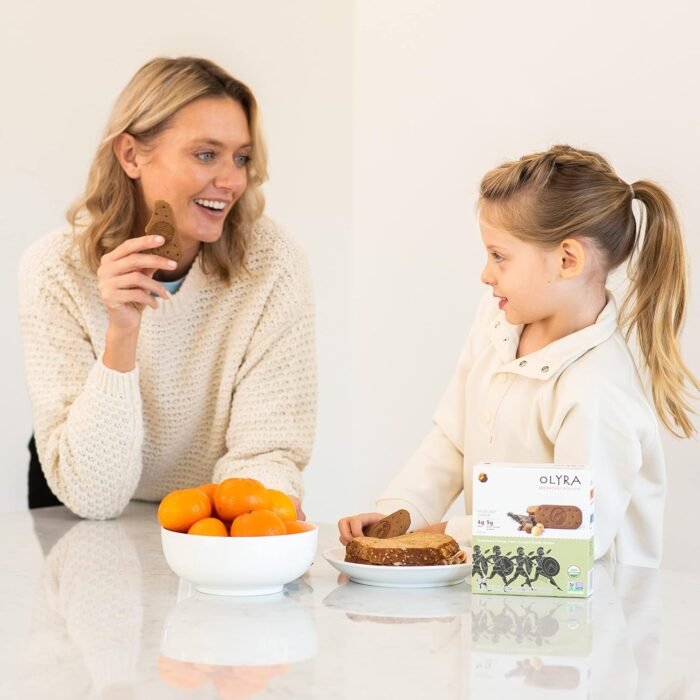 olyra organic breakfast biscuits hazelnut carob pack