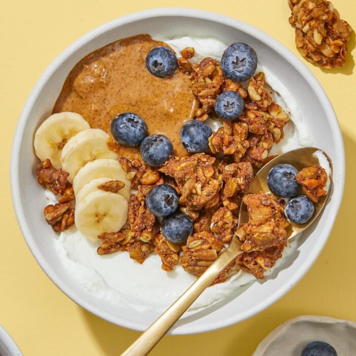 purely elizabeth granola banana nut butter pack