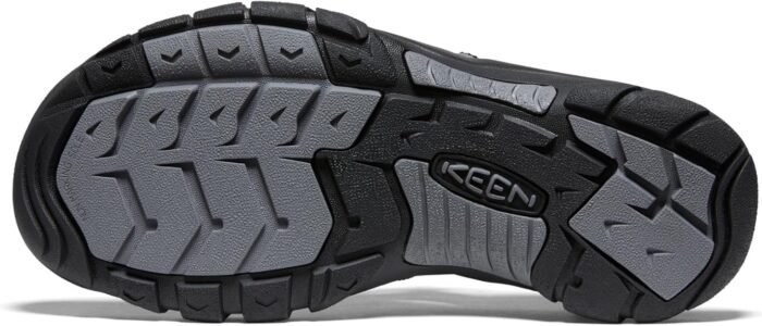 keen closed toe water sandal black steel grey 11 m image