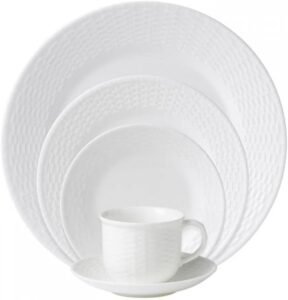 wedgwood natucket 5 piece place setting white