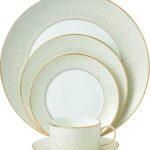 wedgwood gio gold teacup & saucer set
