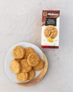 walkers stem ginger cookies pack