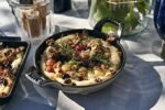 staub two handle pot black