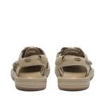 keen mens uneek classic sandals plaza taupe 9