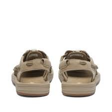 keen mens uneek classic sandals plaza taupe 9