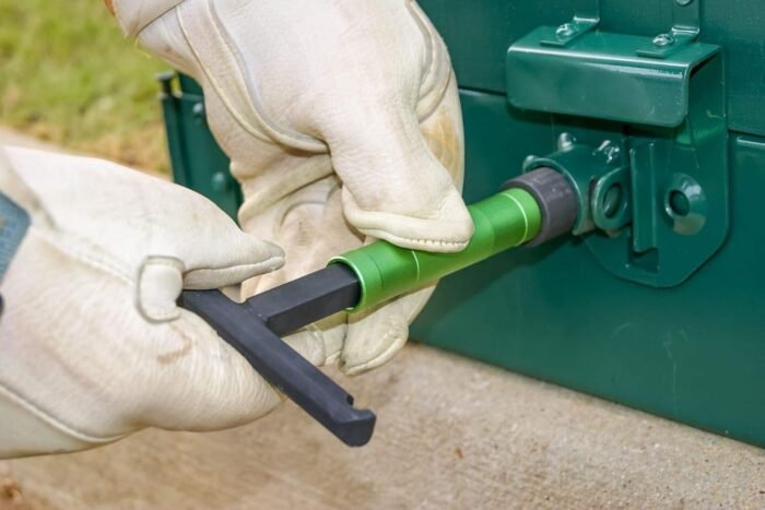 madi tri penta wrench green