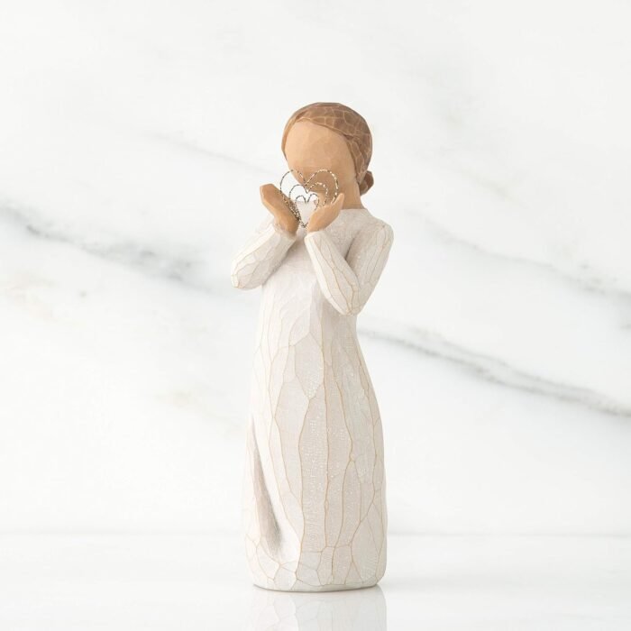 willow tree lots of love sculpted hand painted figure