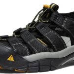 Keen Men's Newport H2 Closed Toe Sandal, Black, 8.5