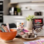 Loacker Quadratini Cocoa & Milk, 8.82 Oz - Image 2