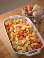 Staub Double Handle Rectangular Dish, White, 13" x 9" - Image 3