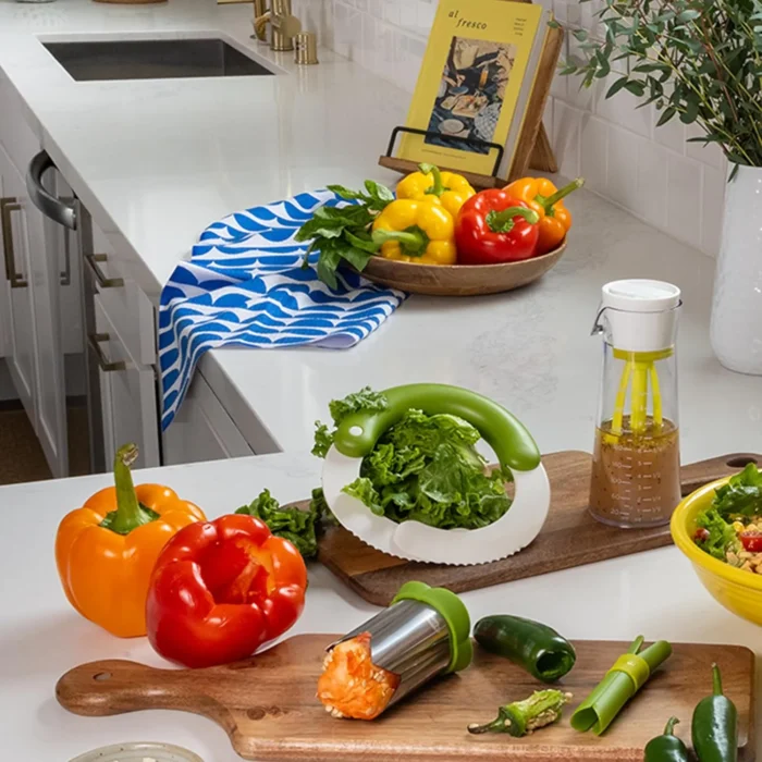 Chef'n SaladShears Nylon Lettuce Chopper, White - Image 6