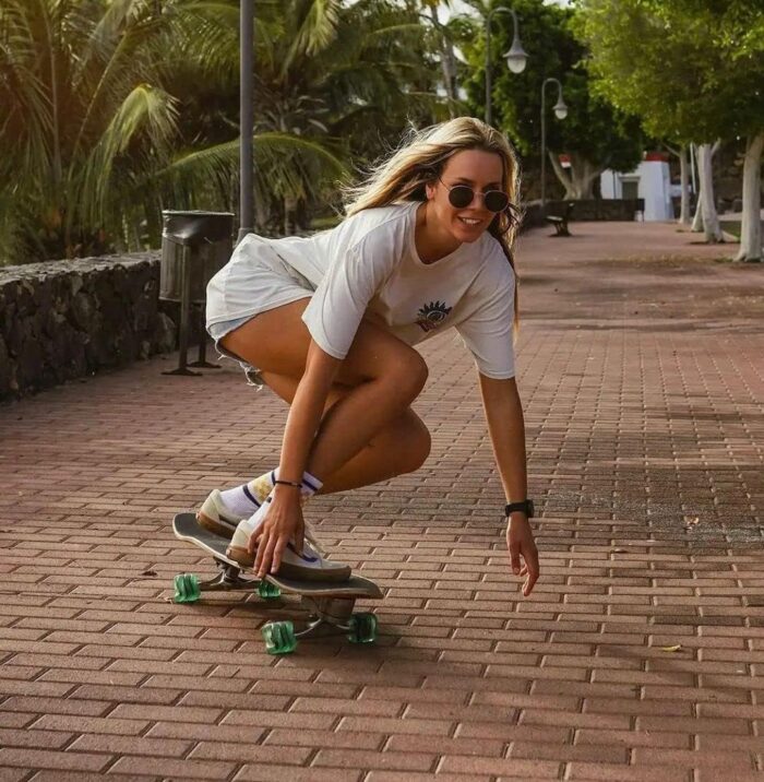 Shark Wheel Skateboard Cruising Wheels, Transparent Emerald 72 Mm - Image 6