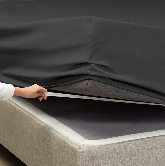 Clara Clark Fitted Sheet, Stay Fit with Corner Elastic Strap, Queen – Black - Image 2